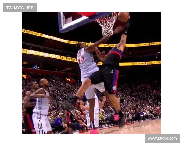 托马斯布莱恩特关键球被帽后不满拍打摄像机引发热议并激起球迷讨论